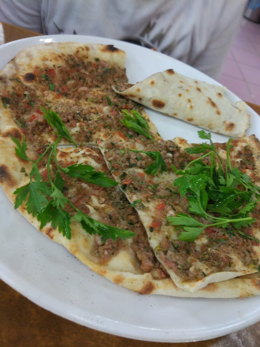 Avşaroğlu Pide Kebap Ve Döner Salonu-7